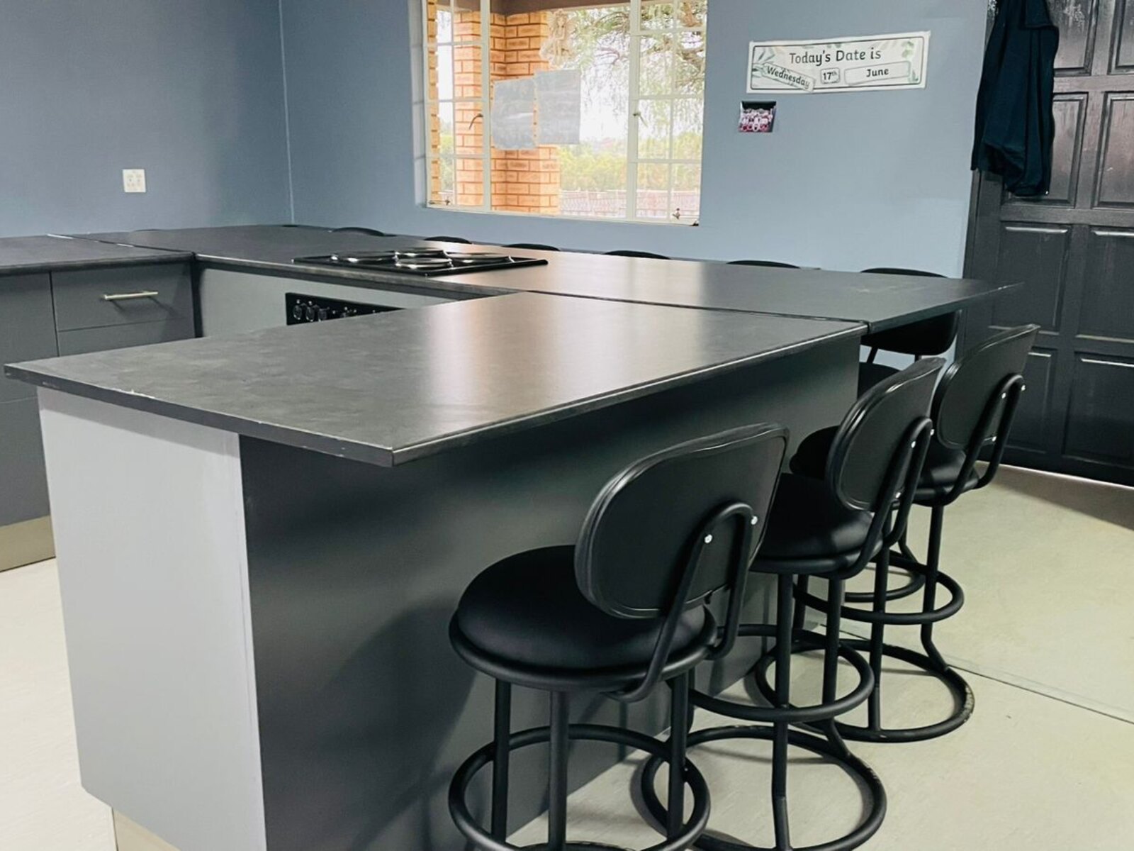 Stainless steel commercial kitchen fit-out